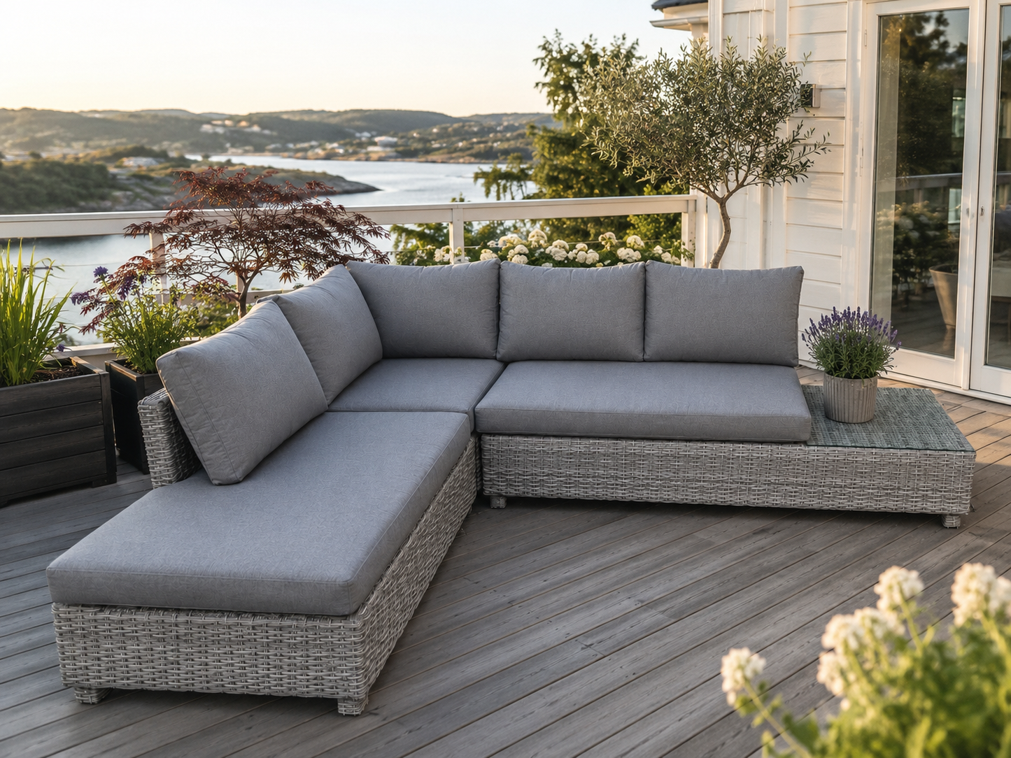 InGarden hjørnesofa - Med solseng funskjon og glassbord