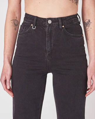 Neuw Stockholm Jeans - Lola Mom Black Earth