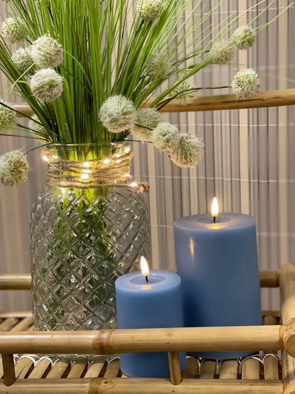 Real Flame LED Kubbelys Blå 7,5x20 cm - Realistisk Stearinlys med 3D Flamme