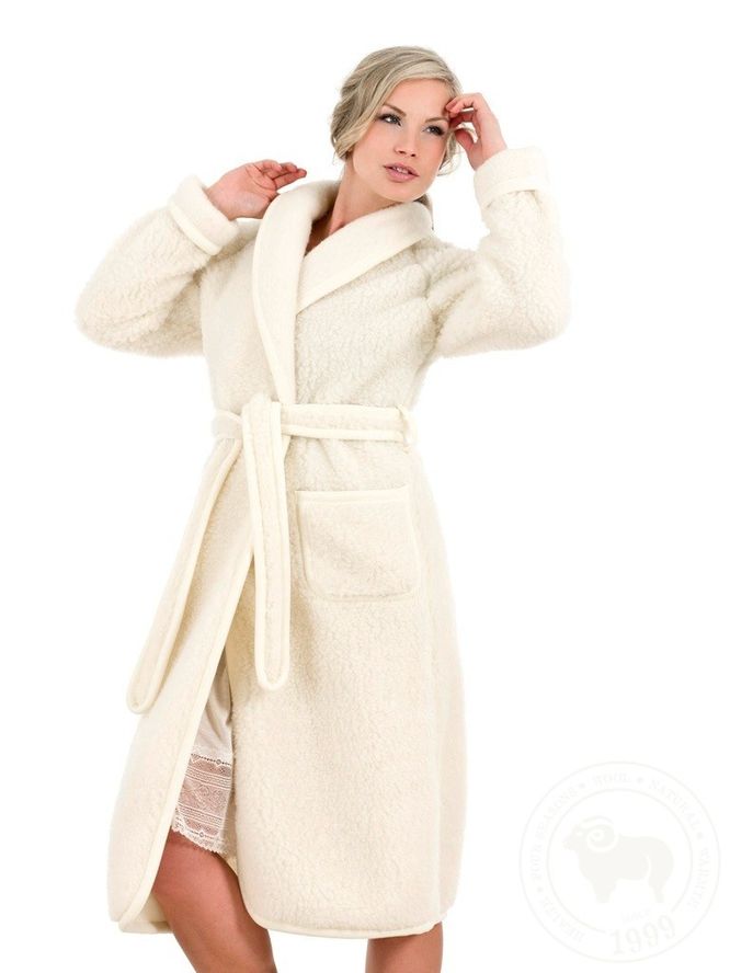 Isa Bee Morgen - badekåpe i 100% Ull - med hette - Beige - Unisex
