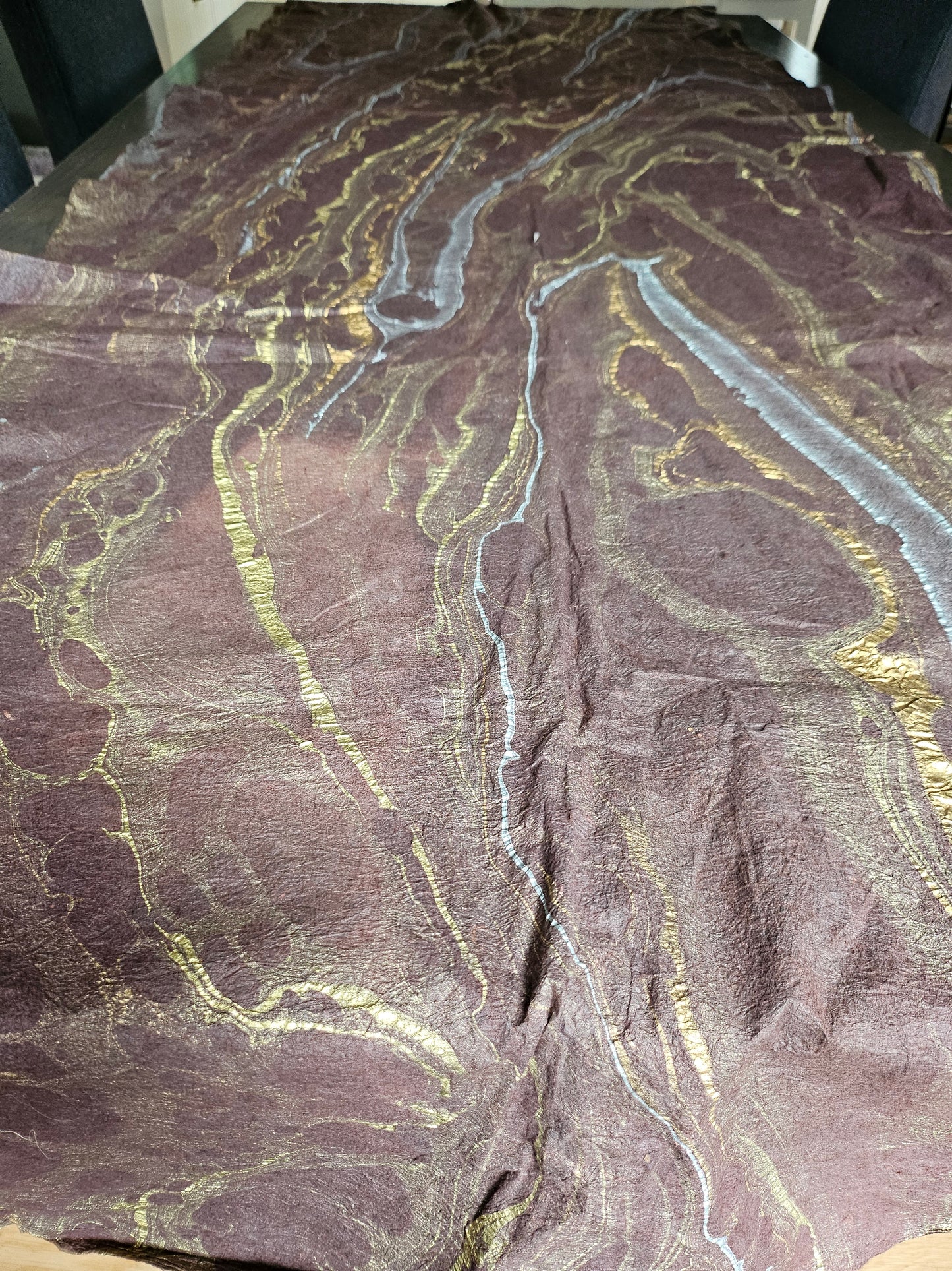 Dekostoff Organza Papir - brun med mønster - 300 x 45 cm