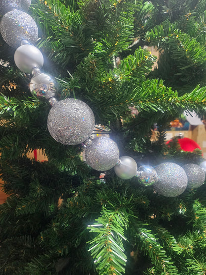 Lenke med Julekuler Sølv 300 cm - Elegant Julepynt