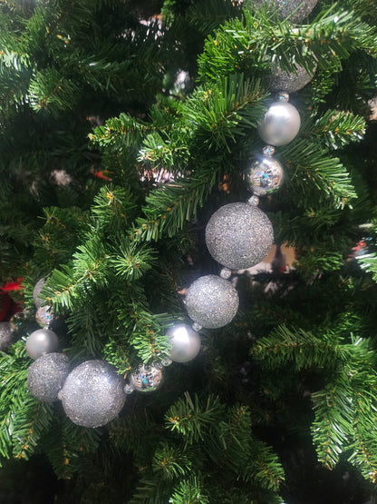 Lenke med Julekuler Sølv 300 cm - Elegant Julepynt