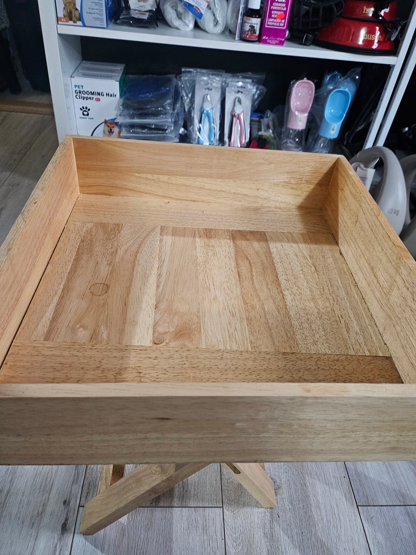 Koselig Lite Trebord 45x40 cm - Nordisk Sidebord - brettbord