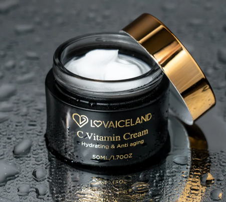 LovaIceland C-vitamin Fuktighetskrem med Aloe Vera & Grønn Te