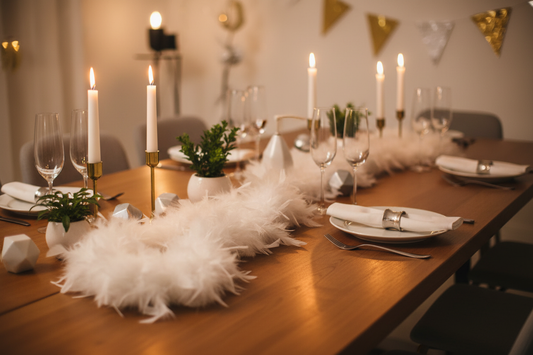 Fjærboa Hvit i festomgivelser