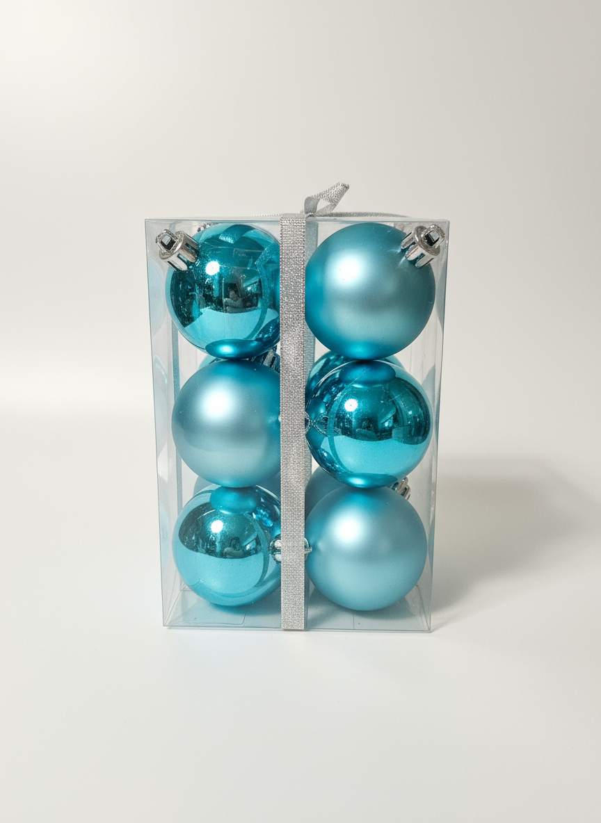 Forbedret bilde av gaveekse med turkise julekuler