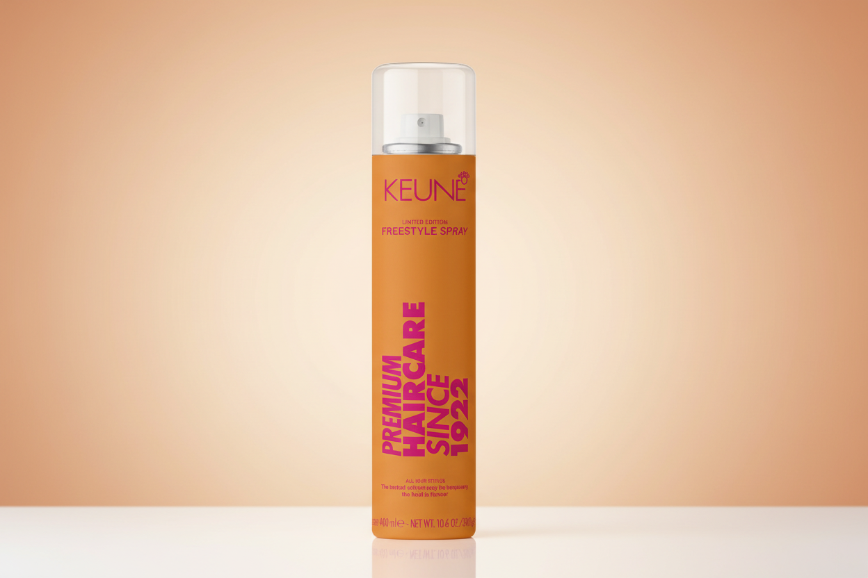 Keune Style Freestyle Spray med bakgrunn