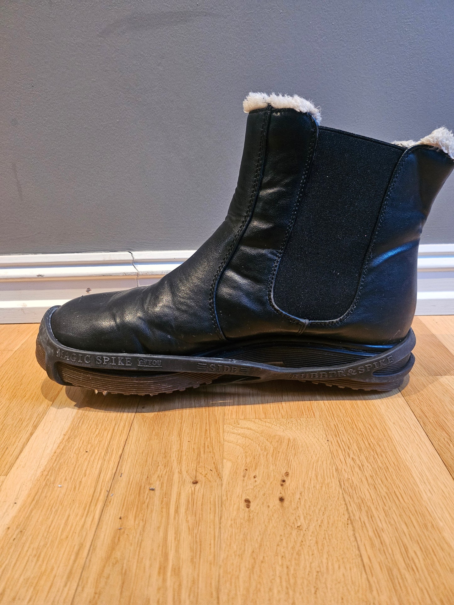 Ispigger Universal Medium 37-43 - Magic Spiker Brodder