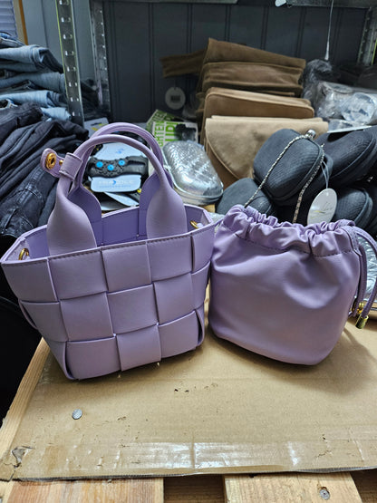 Håndlaget Flettet Veskelilla- Nordisk Design -med skinnpose