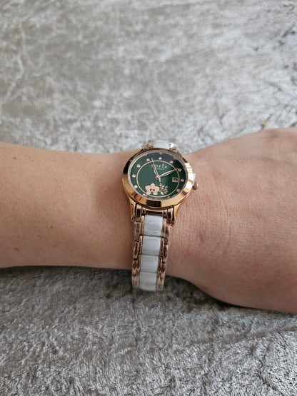 Sofia Everly Dameklokke grønn i gaveeske - Elegant Norsk Design