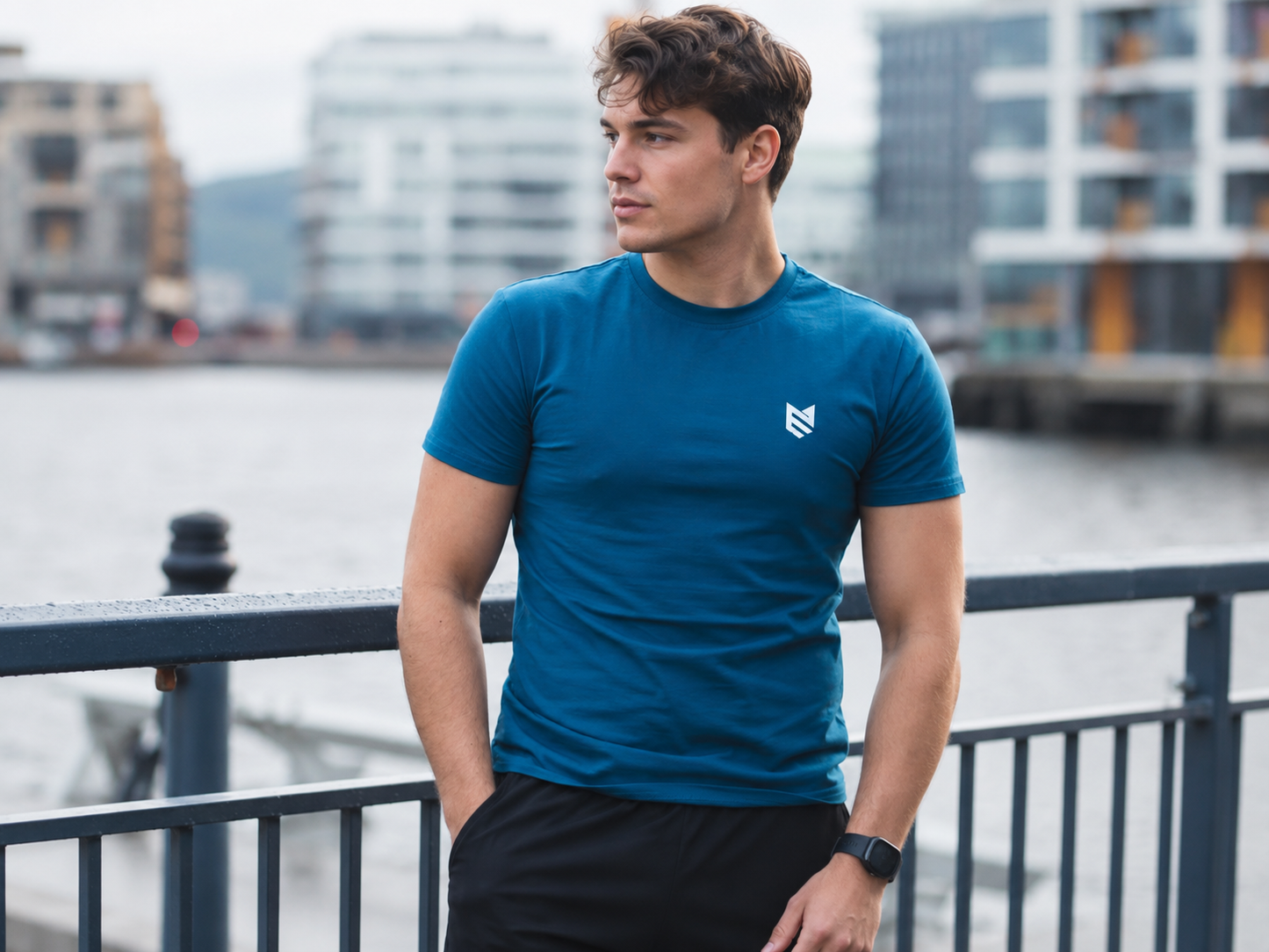 Evolve MAX Ocean Blue T-skjorte - Lett og behagelig  - Unisex